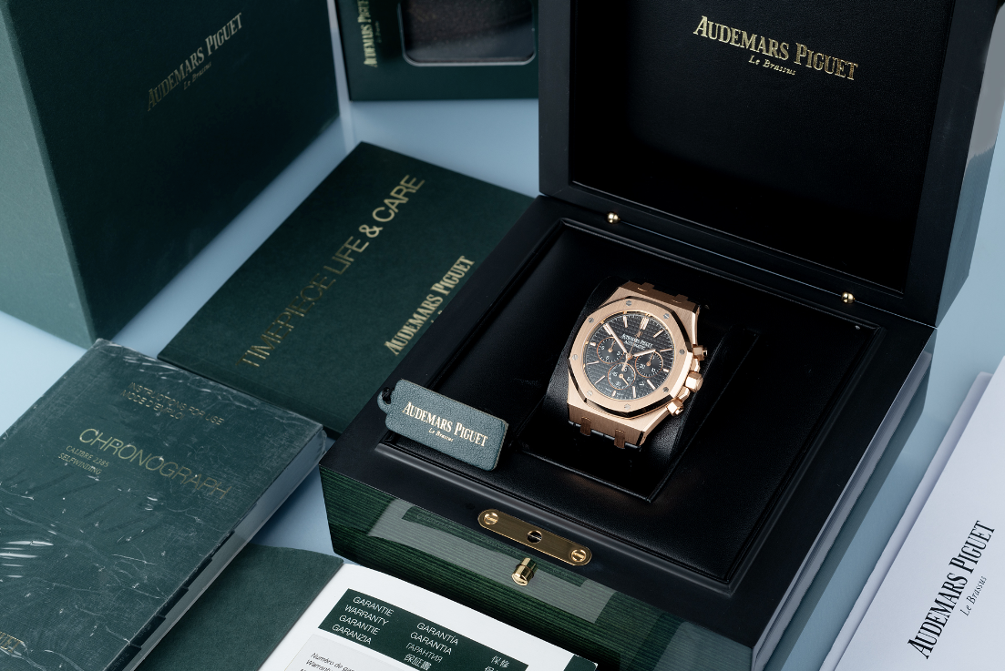 AUDEMARS PIGUET ROYAL OAK CHRONOGRAPH 26320OR.OO.D002CR.01