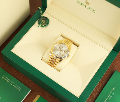 Rolex Day-Date 40 228238